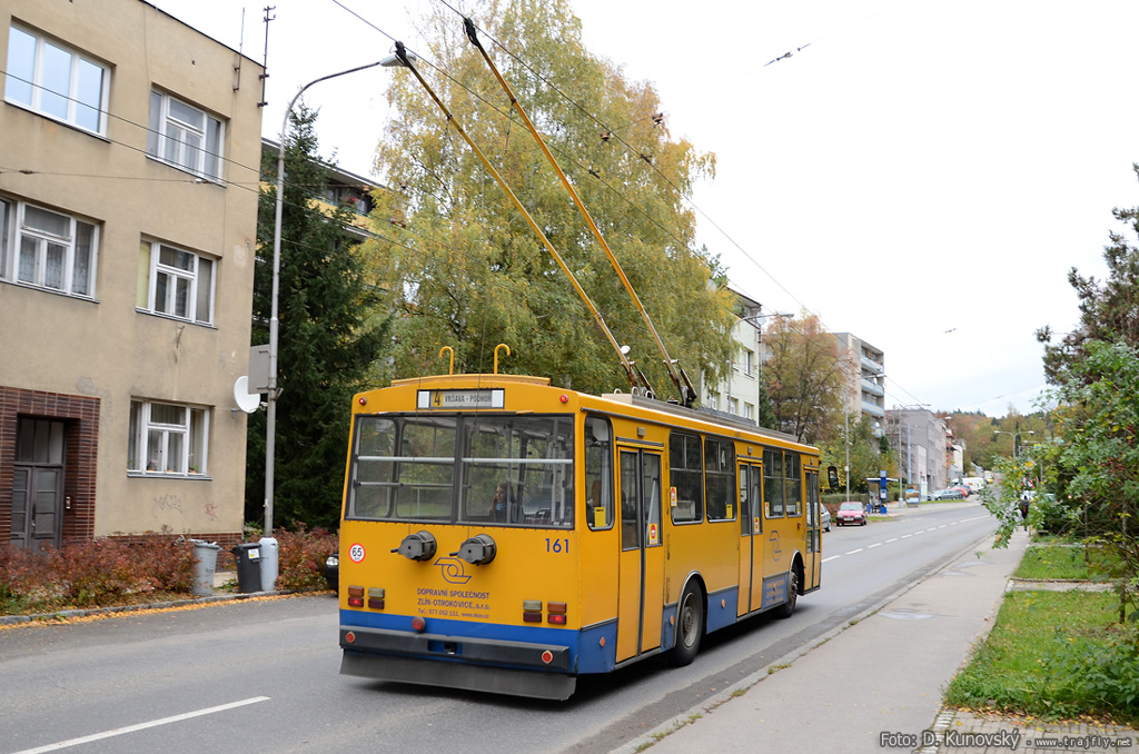 161_2013-10-18-ZLIN-195